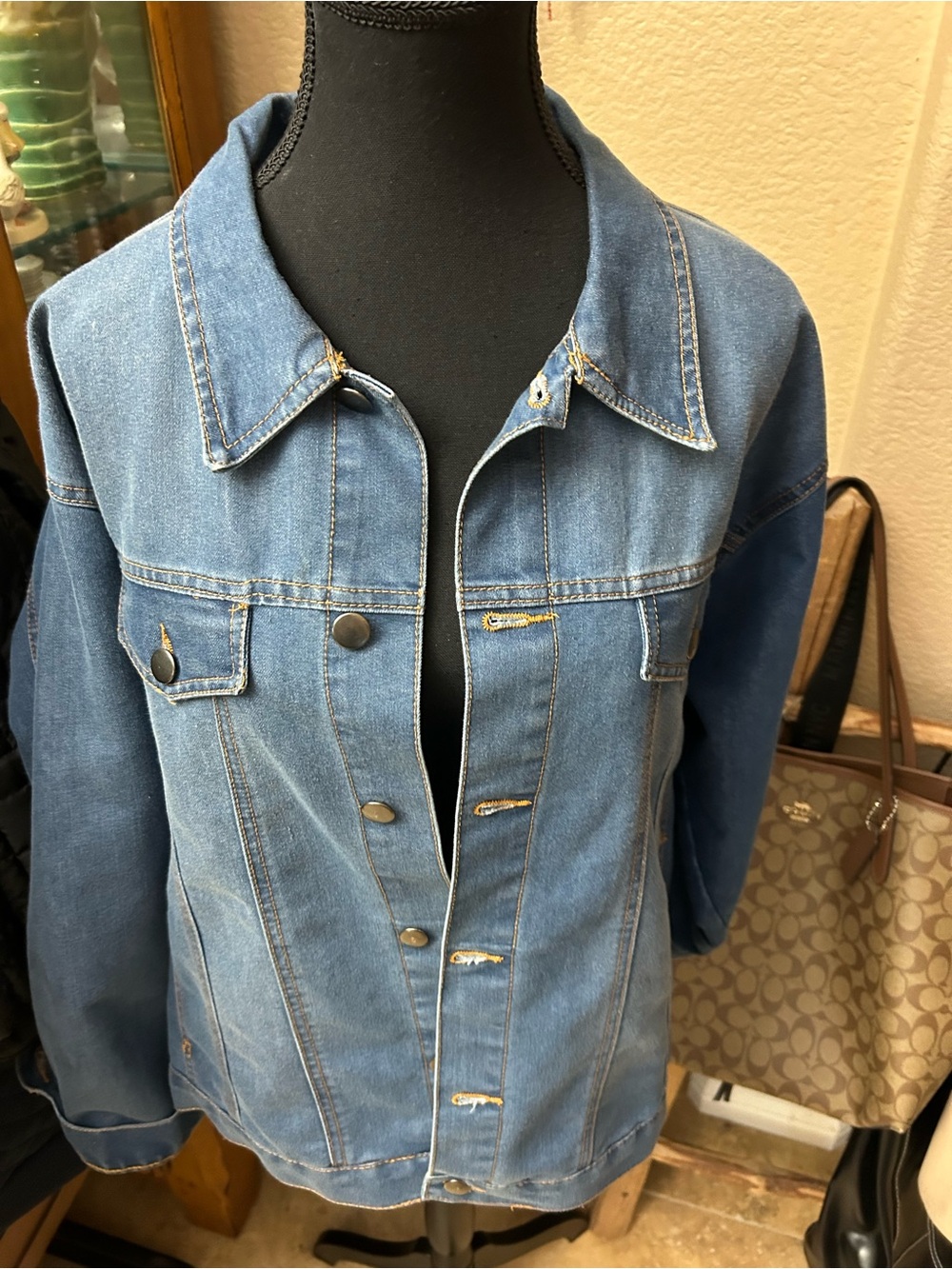 Ashley By 26 International Blue Denim Jacket - Picture 5 of 7